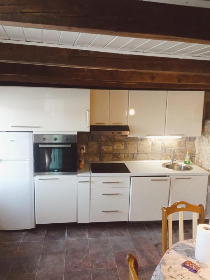 Holiday Home - Pavenka Donje Selo na Šolti Dış mekan fotoğraf