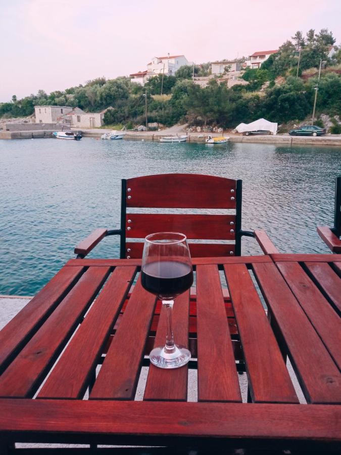 Holiday Home - Pavenka Donje Selo na Šolti Dış mekan fotoğraf